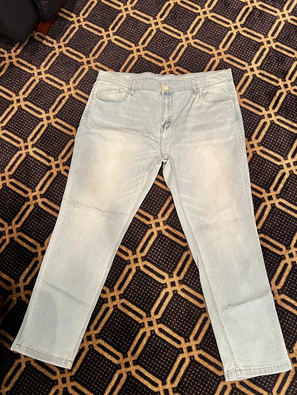 Mugsy Jeans Grands Men’s 42x30 Light Wash Stretch Jeans Slim Fit